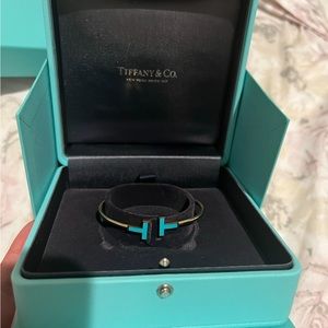 Tiffany&co ,gold bracelet,I have everything box